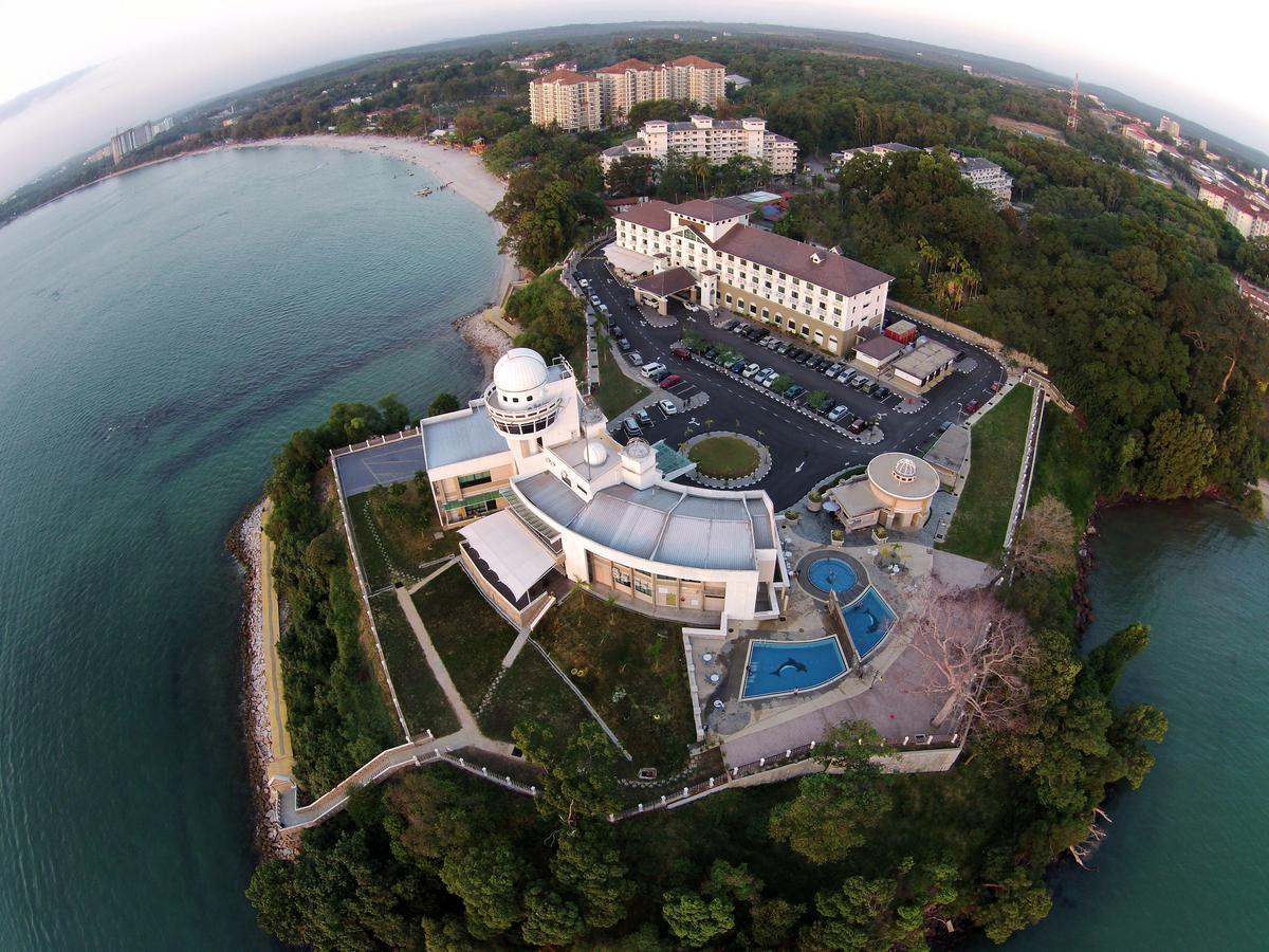 Klana Beach Resort Port Dickson Exteriör bild